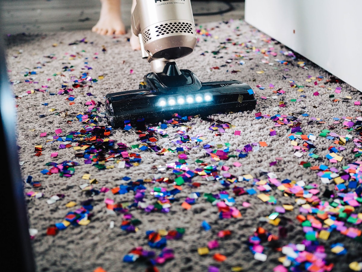 House cleaning service image